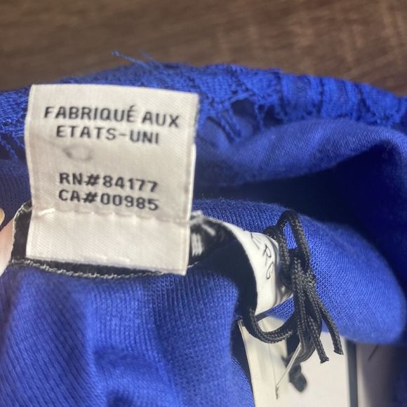 NWT Diane Von Furstenberg Lace dress, size 2 Cobalt Blue - Picture 13 of 14